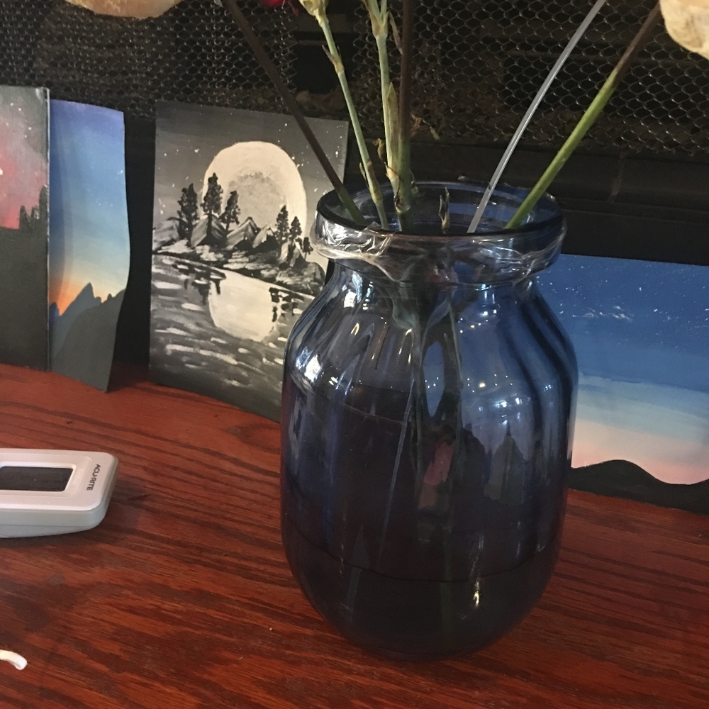 3 vases - Picture 3 of 3